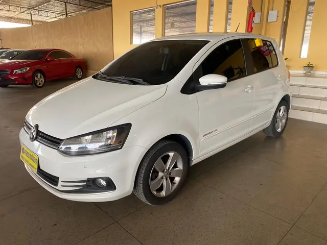 Carro Volkswagen Fox 2018 1.6 MSI Comfortline (Flex)