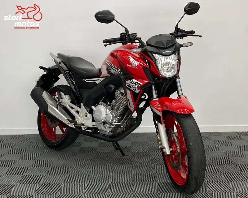 Honda CB 250F Twister (CBS)