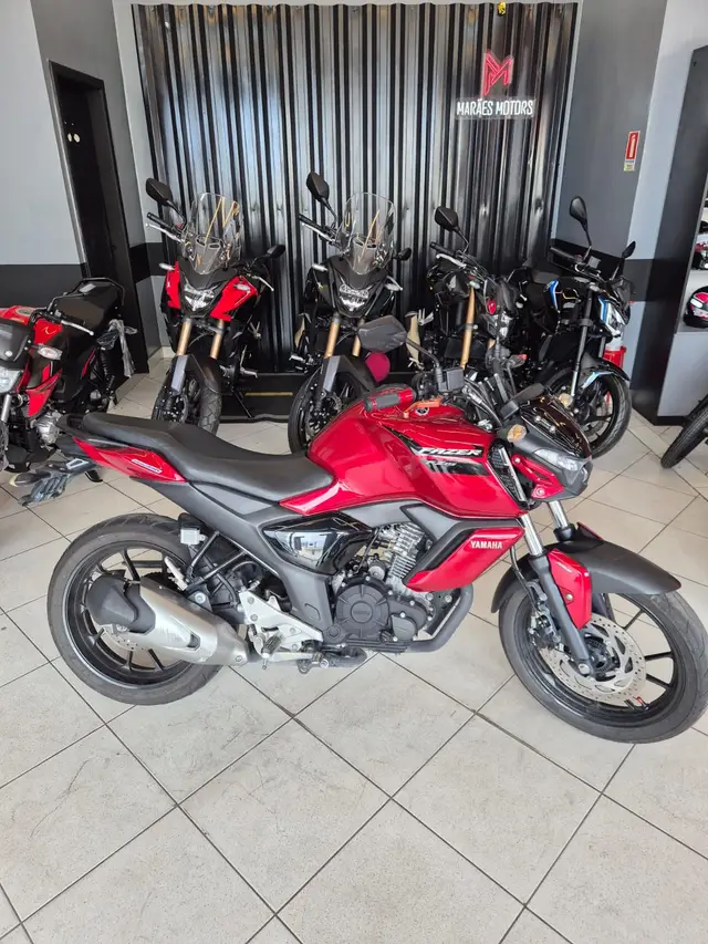 Moto Yamaha Fazer FZ15 2024 ABS