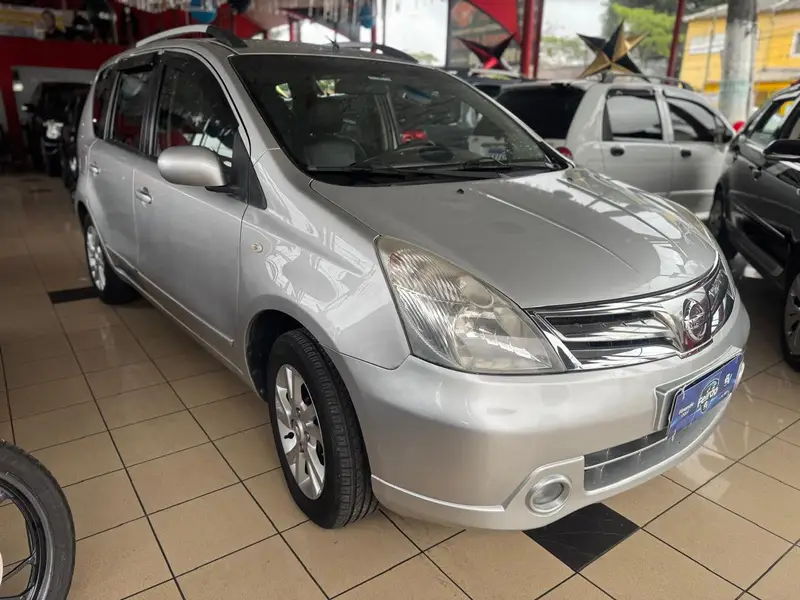 Nissan Livina SL 1.8 16V (flex) (aut)