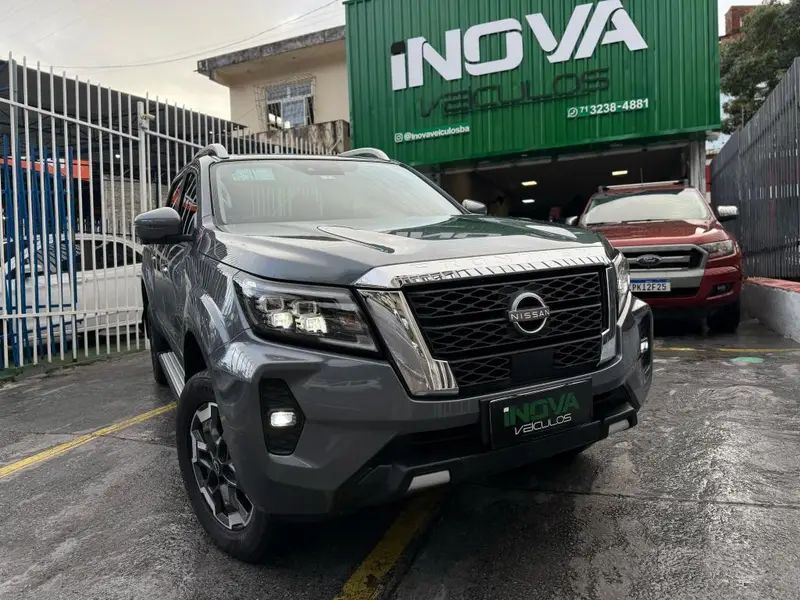 Nissan Frontier Platinum 2.3 Turbo 4x4