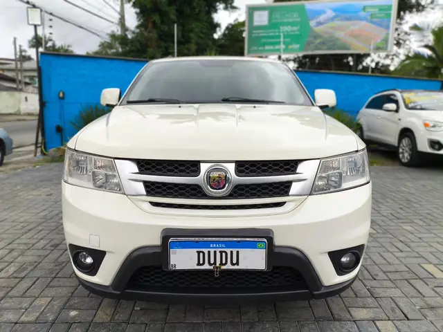 Carro Fiat Freemont 2014 2.4 16V Precision (Aut)