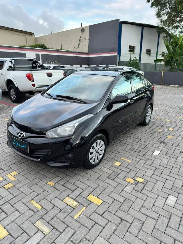 Carro Hyundai HB20S 2015 1.6 Comfort Plus (Flex)
