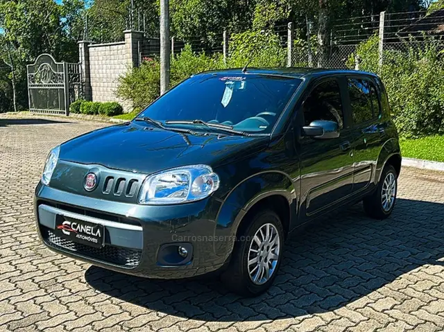 Carro Fiat Uno 2013 Vivace 1.0 8V (Flex) 4p