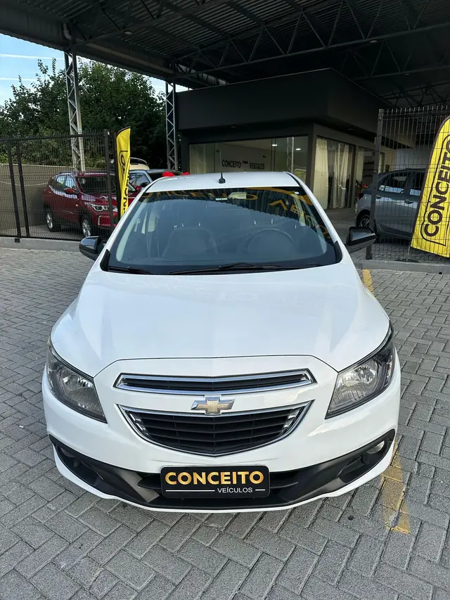 Carro Chevrolet Prisma 2016 1.4 Advantage SPE/4 (Aut)