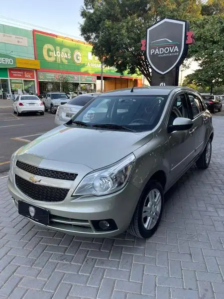 Carro Chevrolet Agile 2011 LTZ 1.4 8V (Flex)