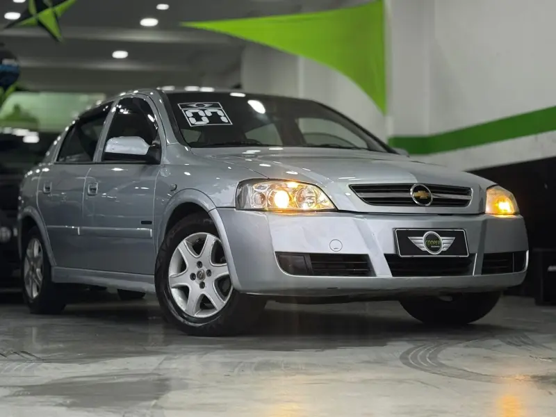 Chevrolet Astra Hatch Advantage 2.0 (Flex)