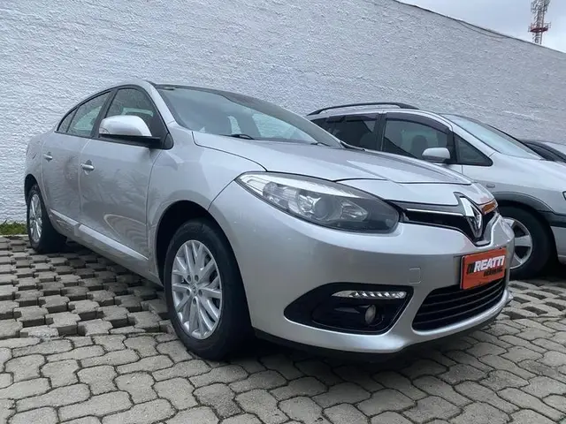 Carro Renault Fluence 2016 2.0 16V Dynamique X-Tronic (Flex)