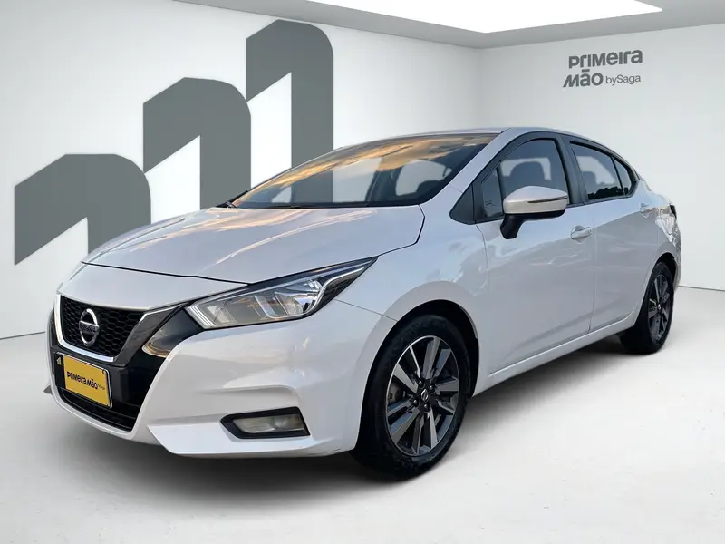 Nissan Versa Advance 1.6 (Flex) (Aut)