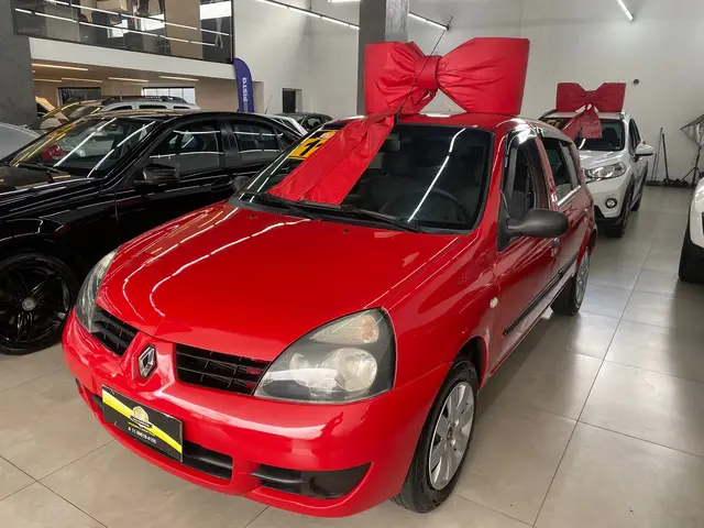 Carro Renault Clio 2011 Hi-Flex 1.0 16V 3p