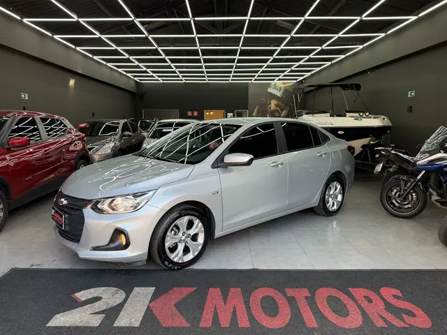 Carro Chevrolet Onix Plus 2023 LTZ 1.0 Turbo (Aut.)