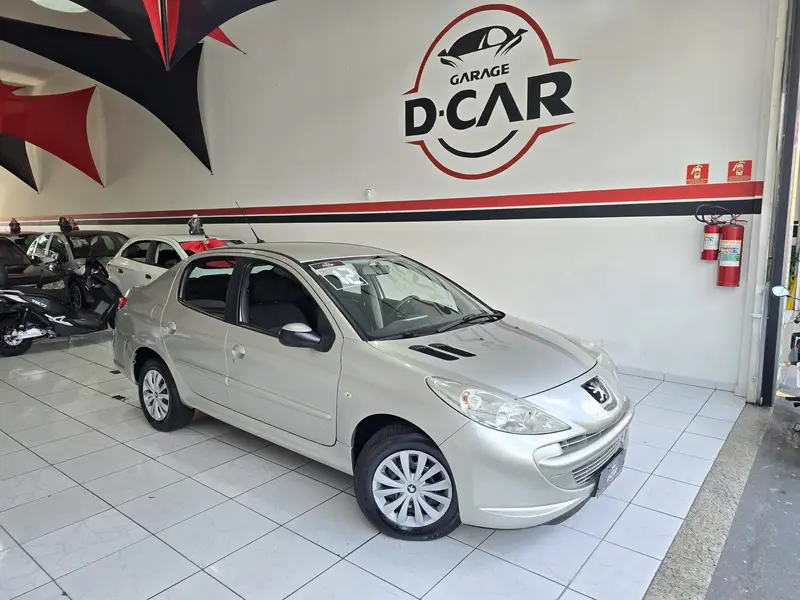 Peugeot 207 Sedan 207 Passion XR 1.4 8V (flex)