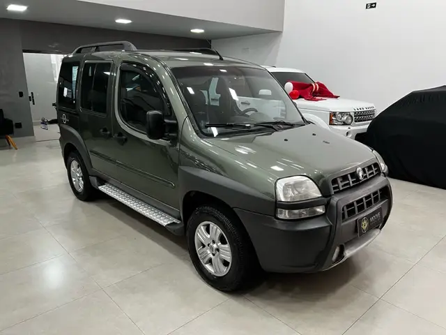 Carro Fiat Doblò 2008 Adventure 1.8 8V (Flex)