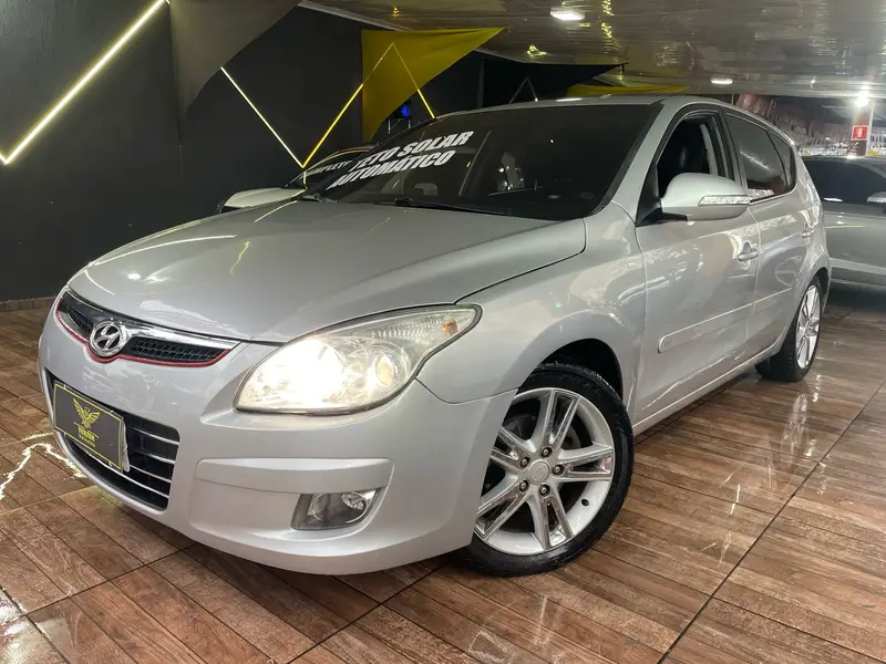 Hyundai i30 GLS 2.0 16V Top (aut.)