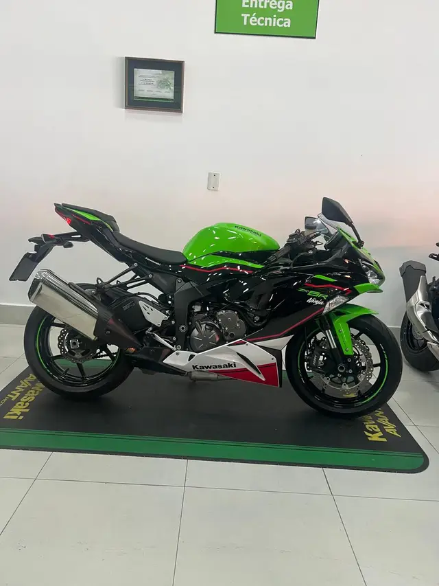 Carro Kawasaki Ninja 2021 ZX-6R