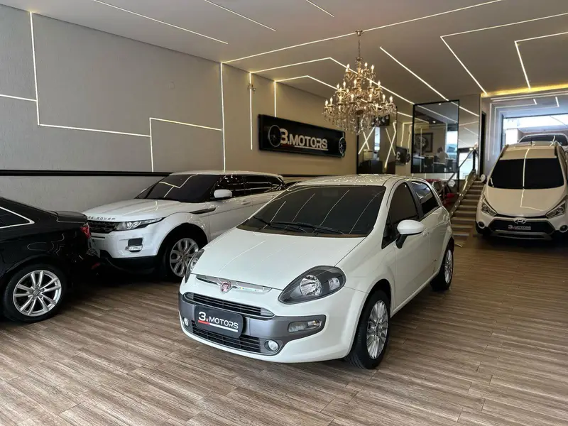 Fiat Punto Essence 1.6 16V (Flex)