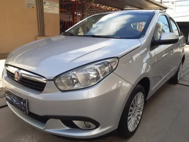 Carro Fiat Grand Siena 2016 Evo Attractive 1.4 8V (Flex)