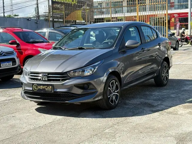 Carro Fiat Cronos 2023 Drive 1.0 (Flex) MT