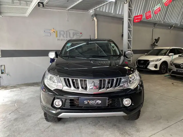 Carro Mitsubishi L200 Triton 2017 S. HPE FTP 2.4 CD Dies. Aut.