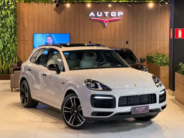 Carro Porsche Cayenne 2023 E-Hybrid 3.0 Turbo