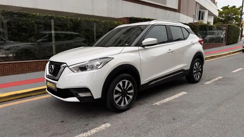 Nissan Kicks 1.6 SL CVT (Flex)