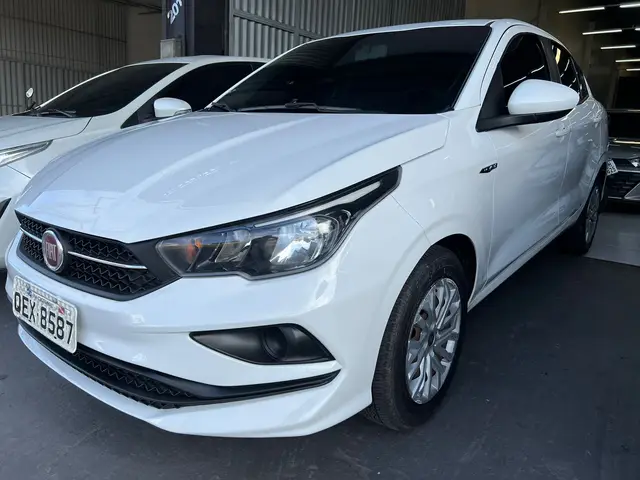 Carro Fiat Cronos 2020 1.3 Drive Firefly (Flex)