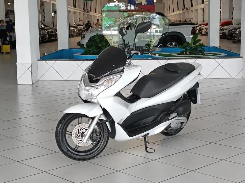 Honda PCX 150 DLX