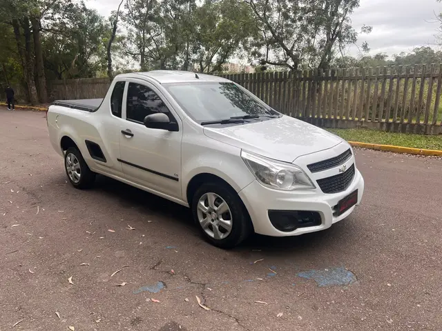 Carro Chevrolet Montana 2012 LS 1.4 (Flex)