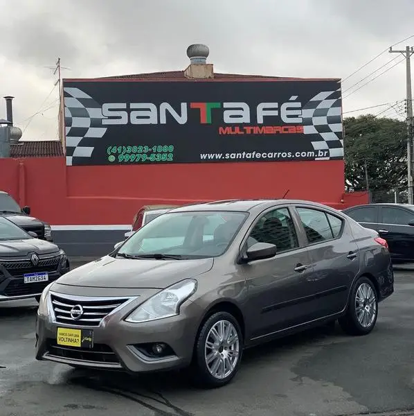 Nissan Versa 1.0 12V (Flex)