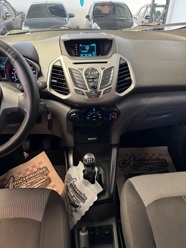 Carro Ford EcoSport 2015 Ecosport SE 1.6 16V (Flex)