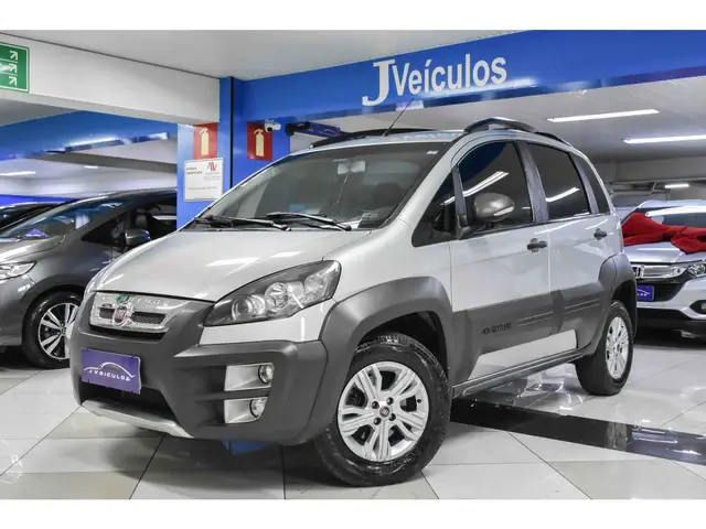 Carro Fiat Idea 2015 Adventure 1.8 16V Dualogic (Flex)