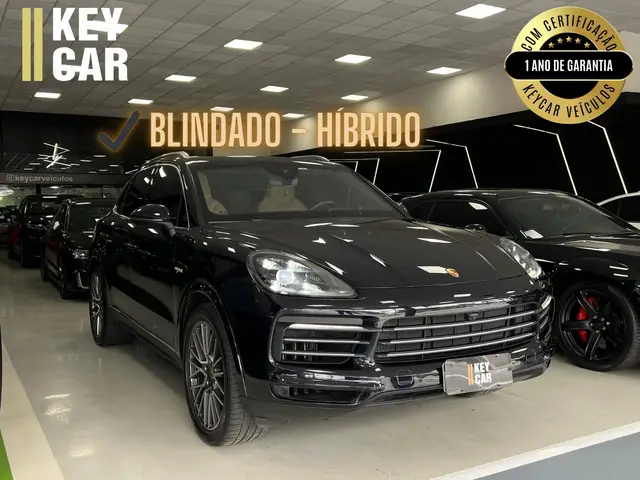 Carro Porsche Cayenne 2020 E-Hybrid 3.0 V6