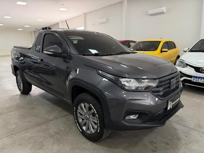 Fiat Strada Freedom 1.3 CS (Flex)