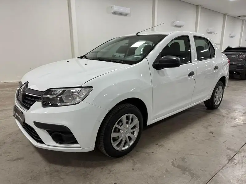 Renault Logan Life 1.0 12V SCe (Flex)