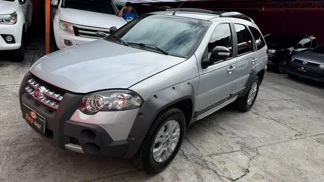Carro Fiat Palio Weekend 2012 Adventure 1.8 16V (Flex)