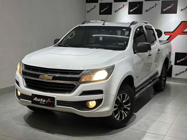 Carro Chevrolet S10 Cabine Dupla 2019 S10 2.8 CTDI LS 4WD (Cabine Dupla)