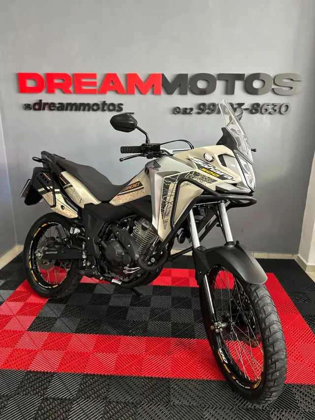 Carro Honda XRE Sahara 300 2024 Adventure