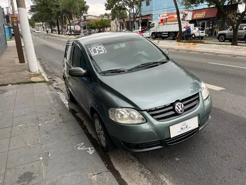 Volkswagen Fox 1.0 8V (Flex) 4p
