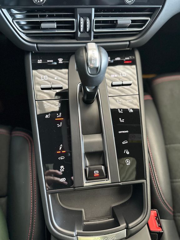Macan GTS 2.9 Bi-Turbo