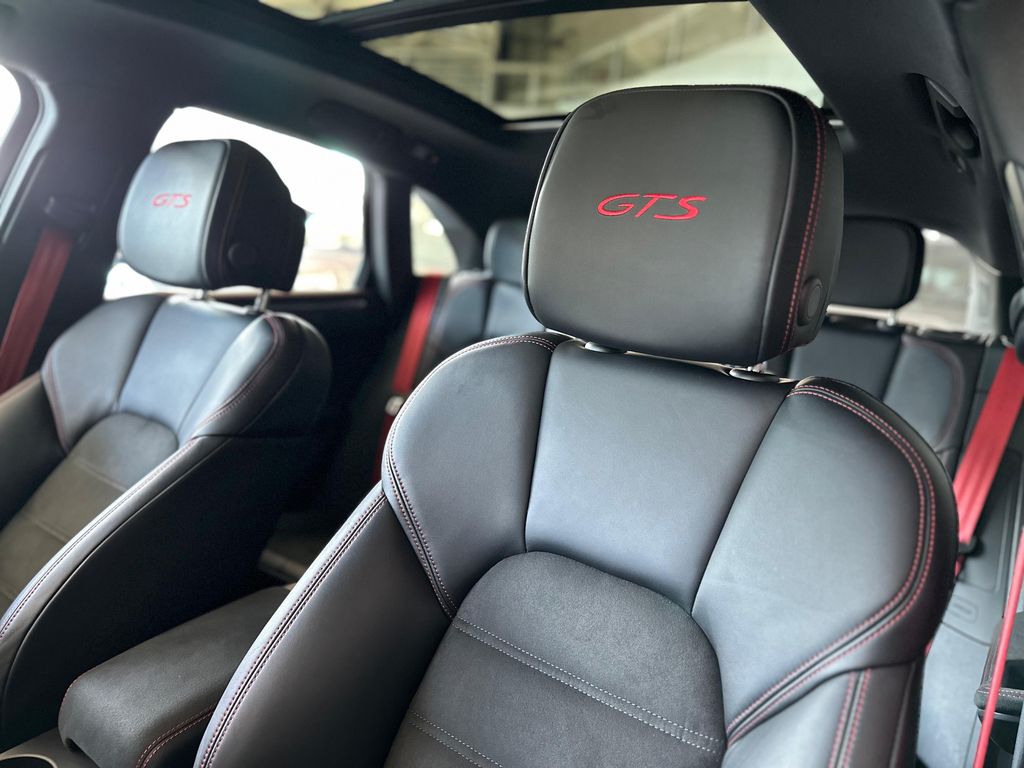 Macan GTS 2.9 Bi-Turbo