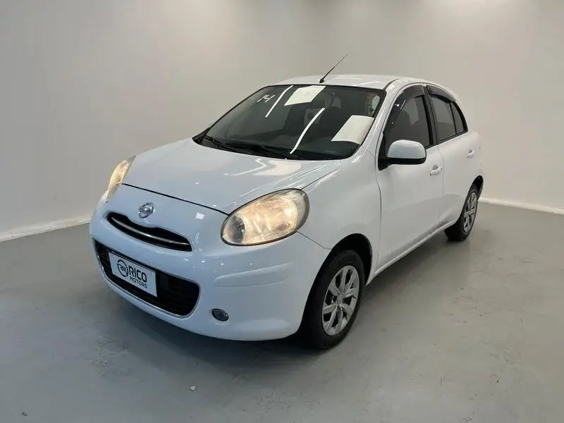 Nissan March 1.0 16V (Flex)