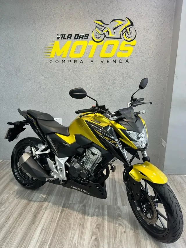 Moto Honda CB 300F Twister 2024 (ABS)