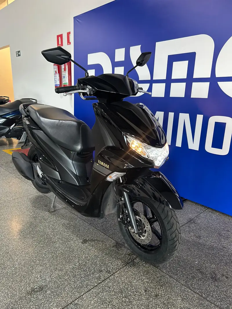 Yamaha Fluo ABS