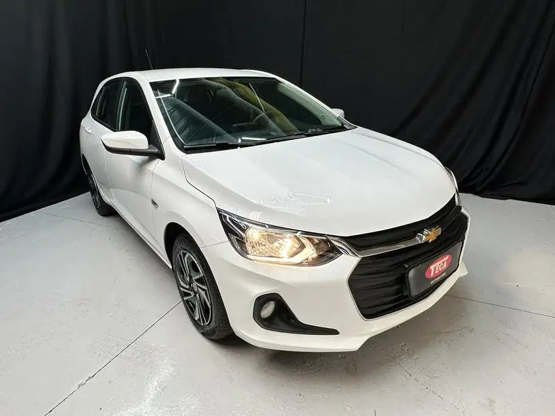 Chevrolet Onix LT 1.0