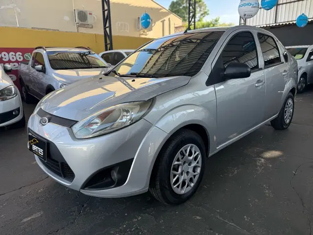 Carro Ford Fiesta Sedan 2012 1.6 (Flex)