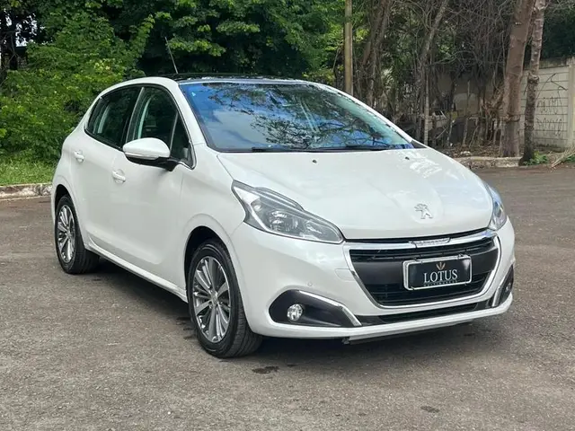 Carro Peugeot 208 2017 Griffe 1.6 16V (Flex) (Aut)