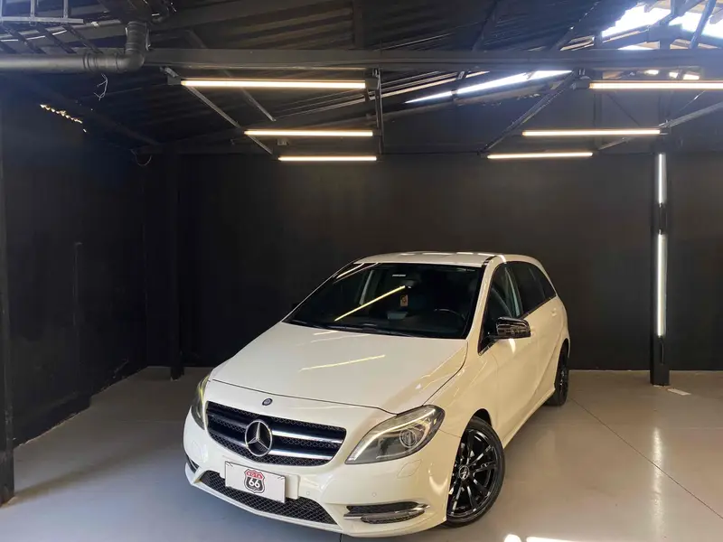 Mercedes-Benz Classe B 200 1.6 Turbo Sport