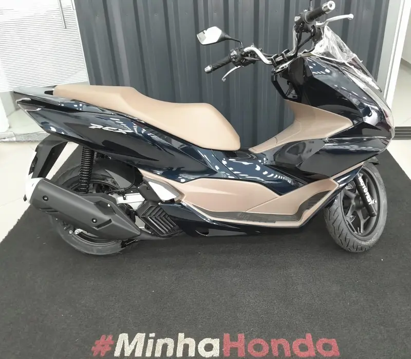Honda PCX 160 DLX ABS