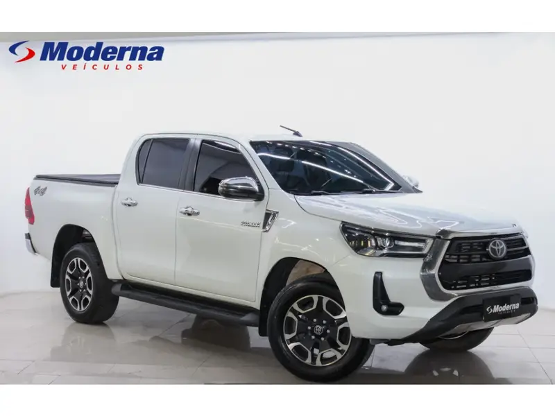 Toyota Hilux Cabine Dupla SRX 2.8 TDI CD 4x4 (Aut)