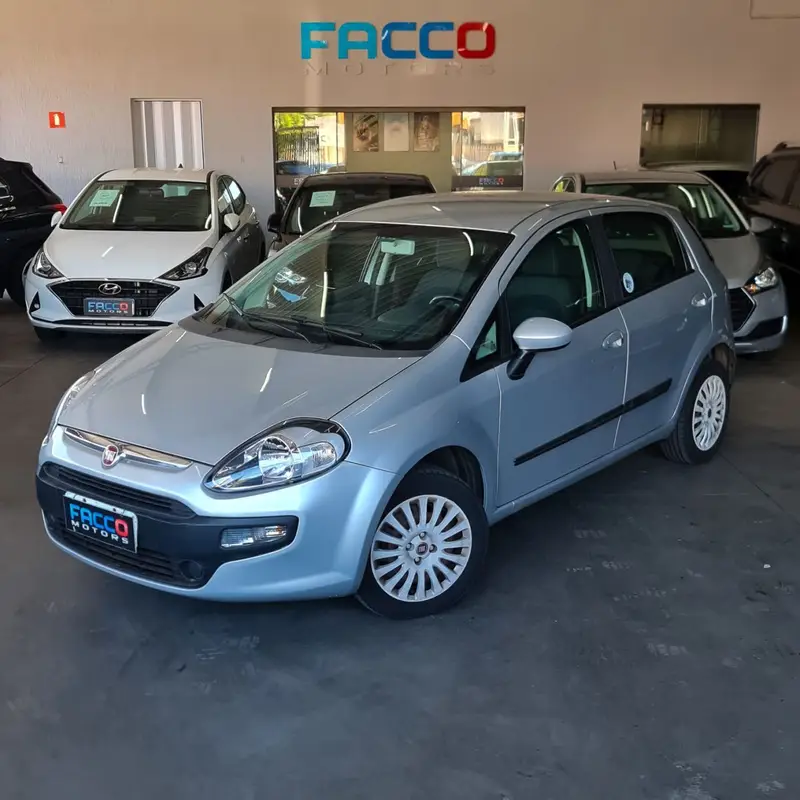 Fiat Punto Attractive 1.4 (Flex)